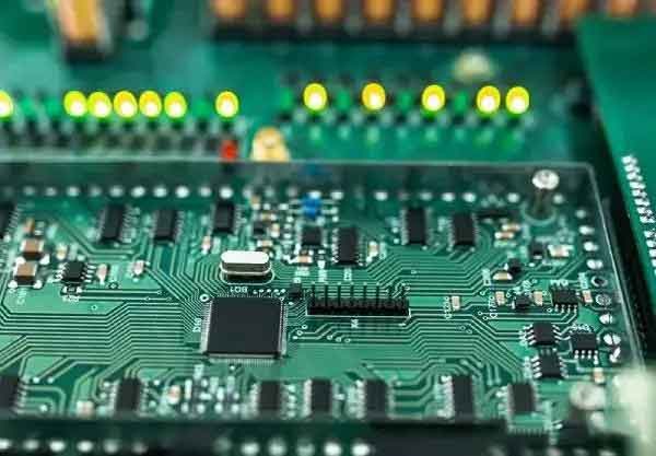 如何解决PCB激光焊接时烧伤基板？