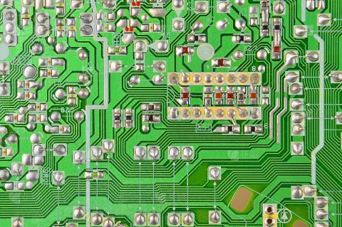 如何检测 PCB 焊接缺陷？